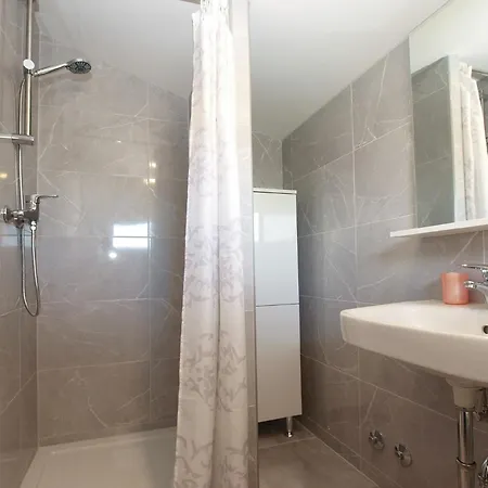 Fuer 4 Personen Ca 45 Qm In Fazana, Istrien Istrische Riviera * Fazana
